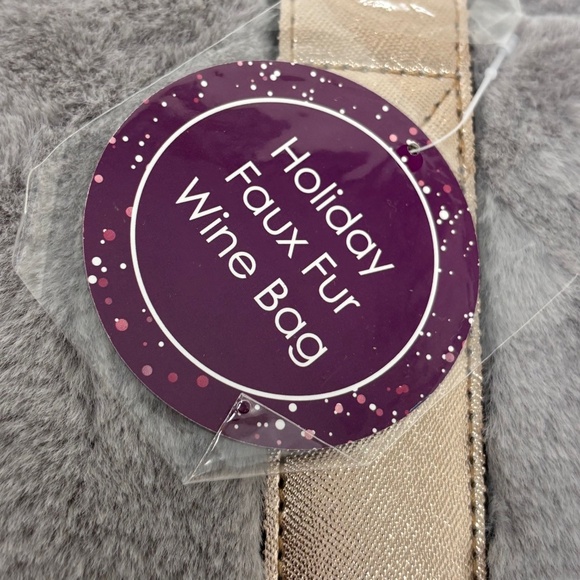 Holiday Faux Fur Two Bottle Wine Bag Gray Rose Gold Trim Handle Gifting Hostess - Picture 2 of 4